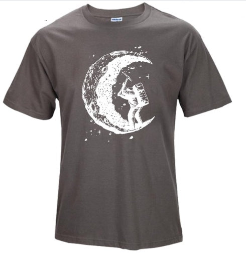 MONO//FIT digging the moon graphic tee in charcoal gray featuring an astronaut and a crescent moon design