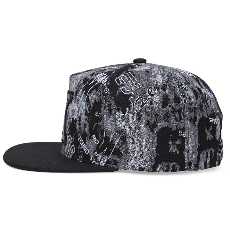 MONO//FIT K letter baseball cap with a stylish black and gray design for men
