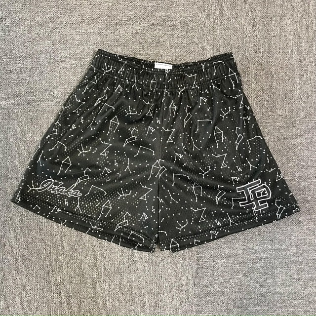 MONO//FIT American basketball shorts in black with a geometric pattern for comfort and style