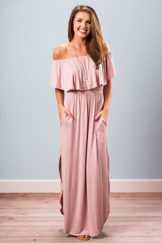 MONO//FIT casual dress in soft pink with off-shoulder design and pockets for a stylish look