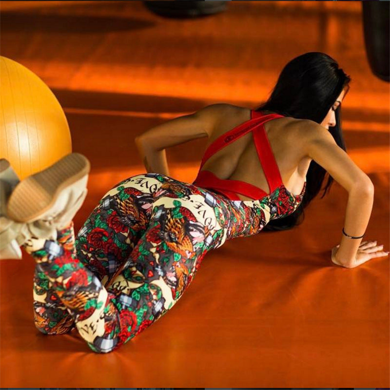 MONO//FIT casual sports sets female featuring a colorful patterned two-piece suit for workouts