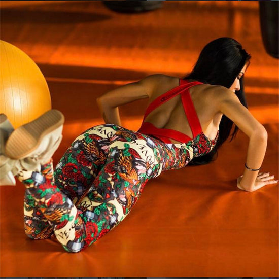 MONO//FIT casual sports sets female featuring a colorful patterned two-piece suit for workouts