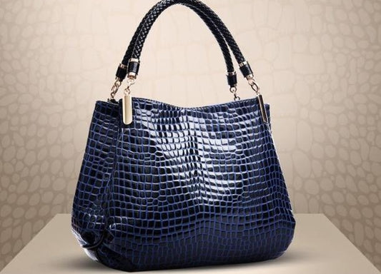 MONO//FIT stylish crocodile pattern bag in navy with braided handles and spacious design