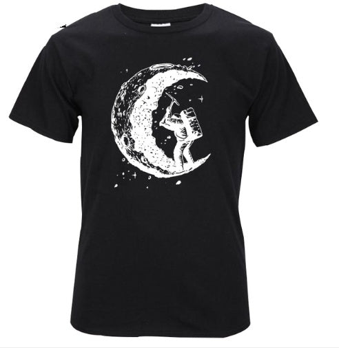 MONO//FIT digging the moon graphic tee featuring an astronaut and moon design on a black shirt