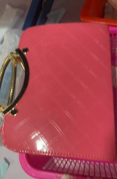 MONO//FIT Pink Handbag with Stylish Design, Perfect Fashion Shoulder Bags for Women