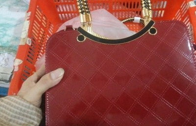 Stylish red MONO//FIT fashion shoulder bags for women with elegant quilted design and gold accents