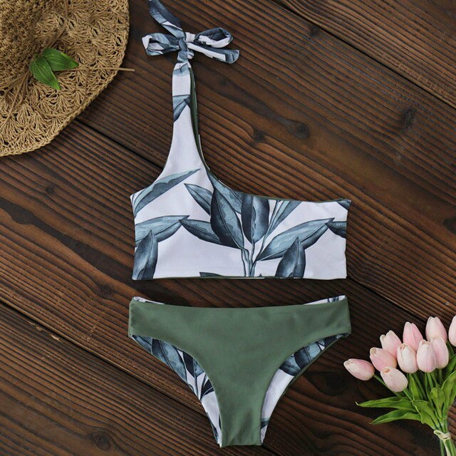 MONO//FIT sexy bikini swimsuit for women with a stylish one-shoulder design and floral print