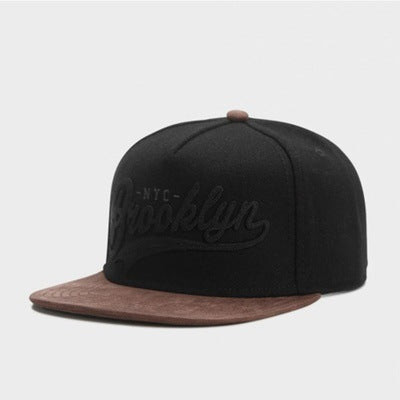 MONO//FIT black sport cap for men with Brooklyn logo and brown leather brim